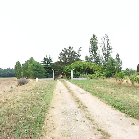 Charmante Dependance En Campagne Samatan Екстер'єр фото